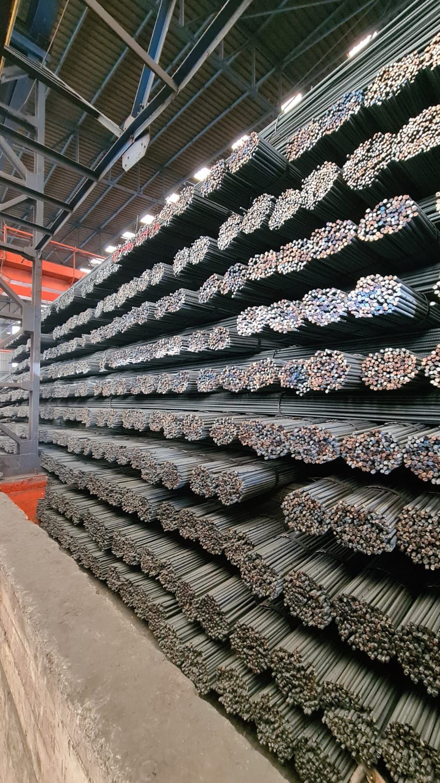 NERVÜRLÜ DEMİR ÇUBUK